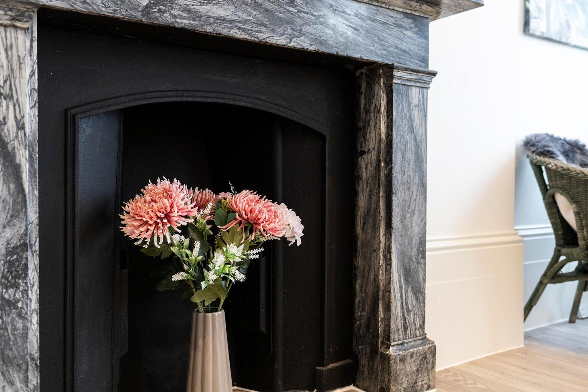 Seaside Serenity: Stylish Sea View Apartments In Herne Bay Eksteriør bilde
